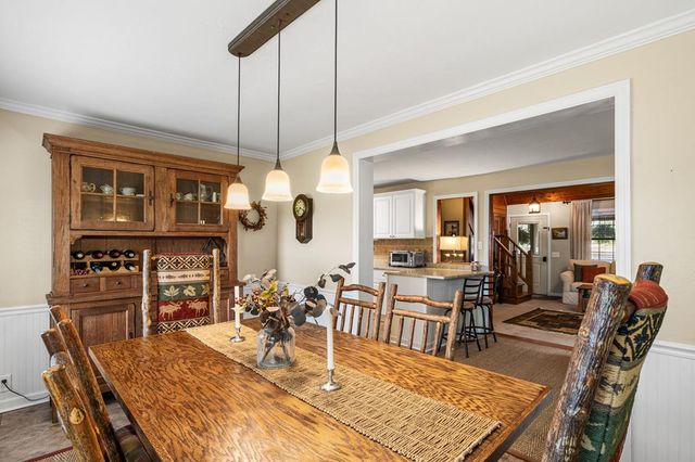 219 Lakeview Dr, Hayesville, NC 28904