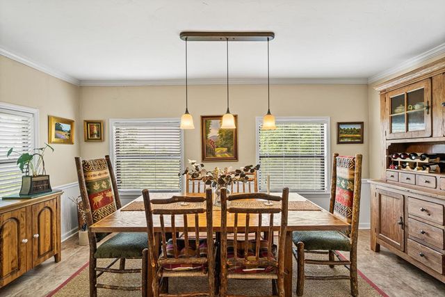 219 Lakeview Dr, Hayesville, NC 28904