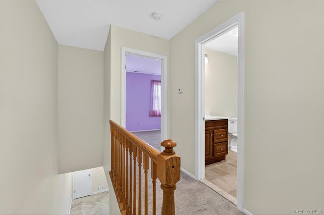 141 Villagegreen Court, Warwick, NY 10990