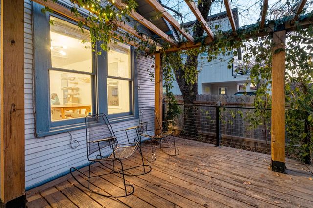 911 Valdez ST, Austin, TX 78741