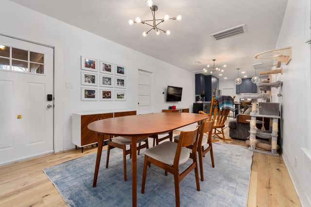 911 Valdez ST, Austin, TX 78741