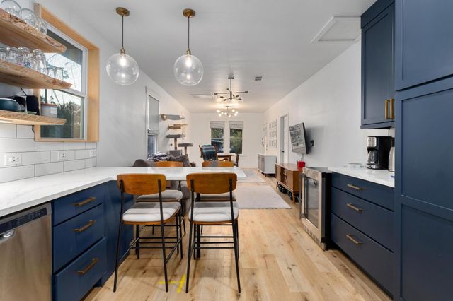 911 Valdez ST, Austin, TX 78741