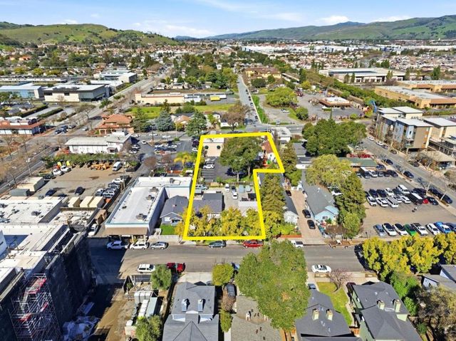 70 E Main Avenue, Morgan Hill, CA 95037