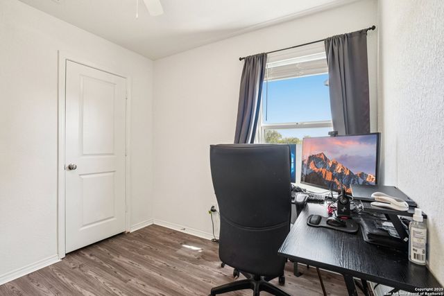 13607 Flock, San Antonio, TX 78252