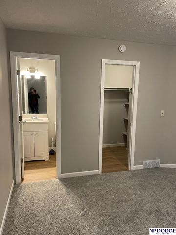 2610 Greene Street, Bellevue, NE 68147