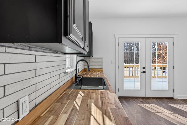 13038 E Minnie Ball Road, Nevada, MO 64772