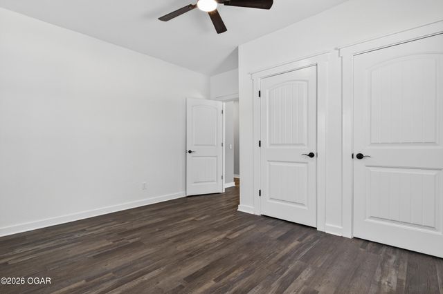 13038 E Minnie Ball Road, Nevada, MO 64772