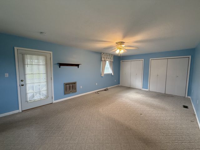 2971 Monroe Floyd Rd, Decherd, TN 37324