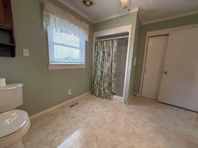 2971 Monroe Floyd Rd, Decherd, TN 37324