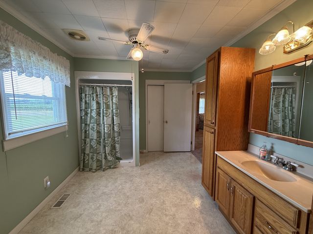 2971 Monroe Floyd Rd, Decherd, TN 37324