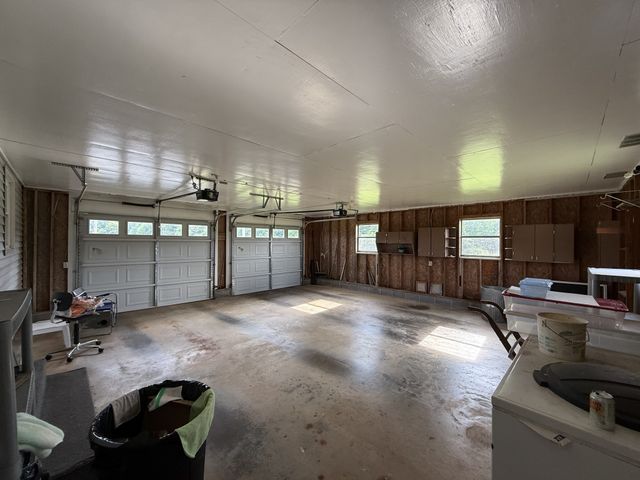 2971 Monroe Floyd Rd, Decherd, TN 37324