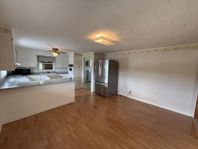 2971 Monroe Floyd Rd, Decherd, TN 37324
