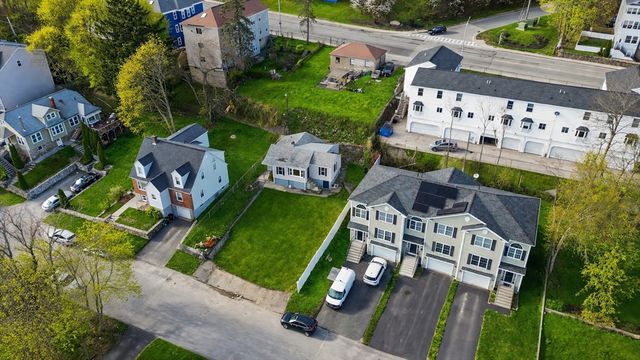 25 Johnson St, Worcester, MA 01604