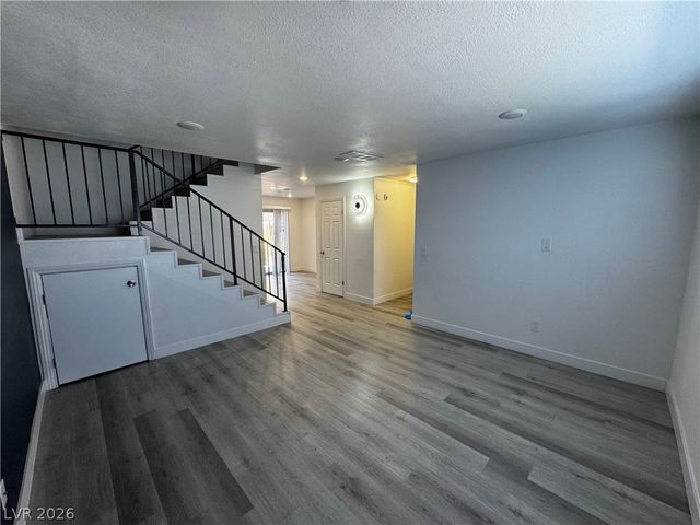 6750 Del Rey Avenue 109, Las Vegas, NV 89146