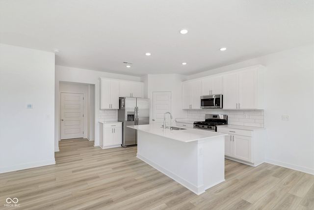 17290 Wellburn Drive, Westfield, IN 46074
