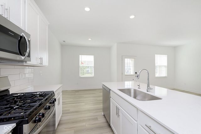 17290 Wellburn Drive, Westfield, IN 46074