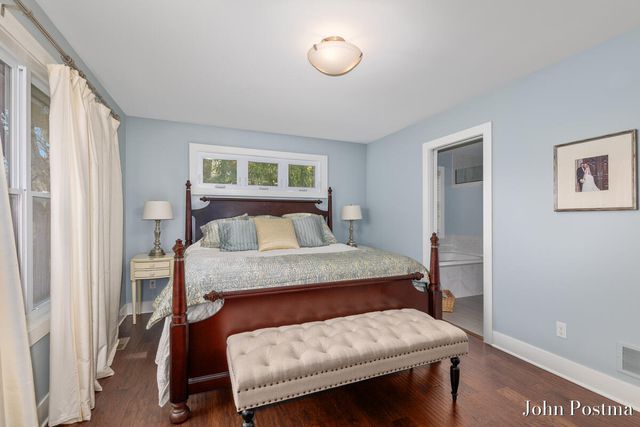 7314 Thornapple Park Drive, Grand Rapids, MI 49546