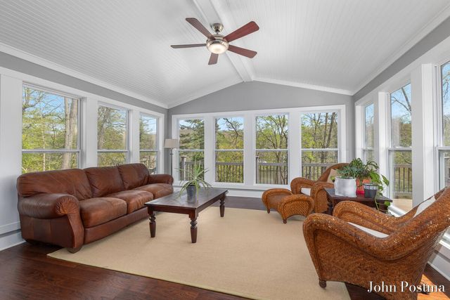 7314 Thornapple Park Drive, Grand Rapids, MI 49546
