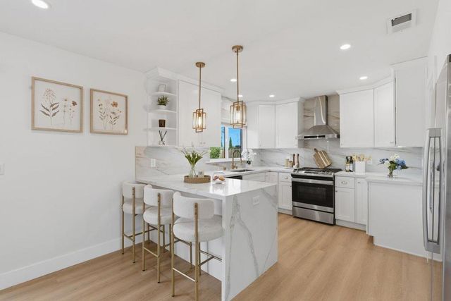 7947 Serena Court, Dublin, CA 94568