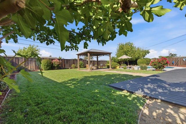 7947 Serena Court, Dublin, CA 94568