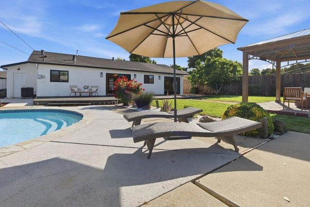 7947 Serena Court, Dublin, CA 94568