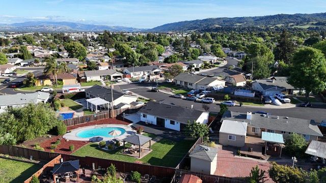 7947 Serena Court, Dublin, CA 94568