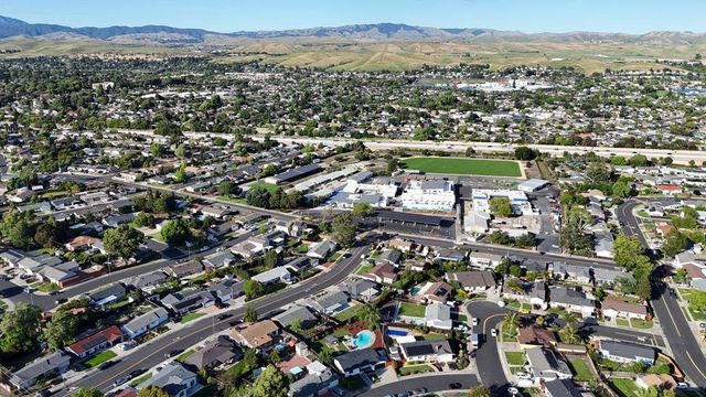7947 Serena Court, Dublin, CA 94568