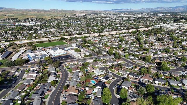 7947 Serena Court, Dublin, CA 94568