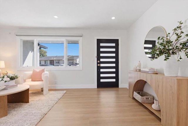 7947 Serena Court, Dublin, CA 94568