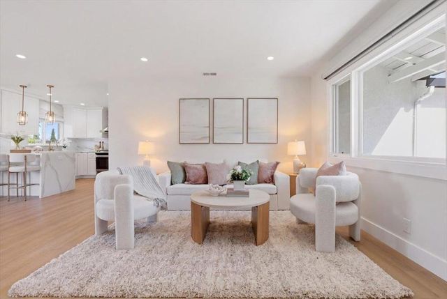 7947 Serena Court, Dublin, CA 94568