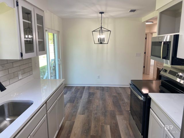 20095 Dotson Street, Gulf Shores, AL 36542