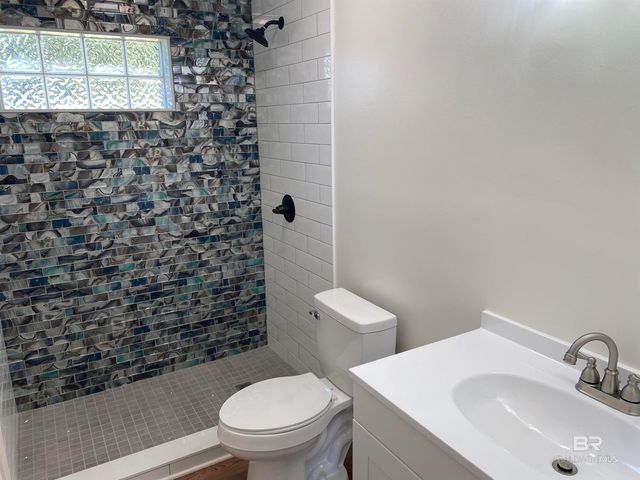 20095 Dotson Street, Gulf Shores, AL 36542