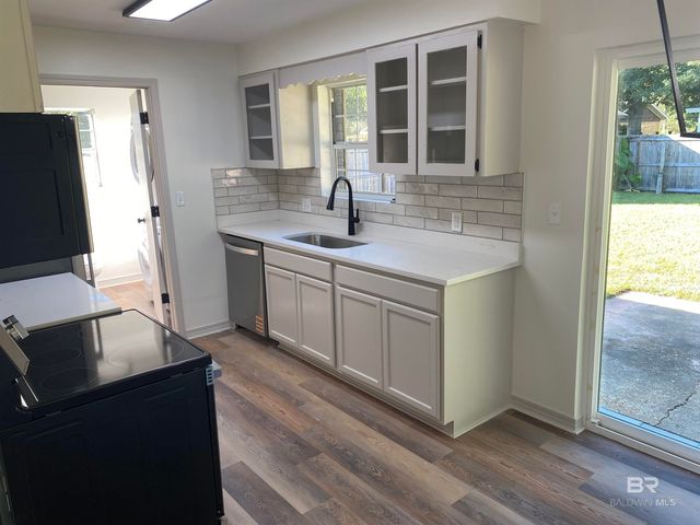 20095 Dotson Street, Gulf Shores, AL 36542