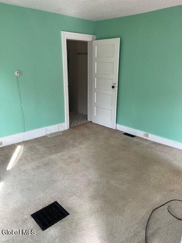 36 N Pearl Street, Glens Falls, NY 12801