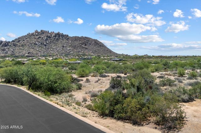 11904 E HACKAMORE Drive 4, Scottsdale, AZ 85255