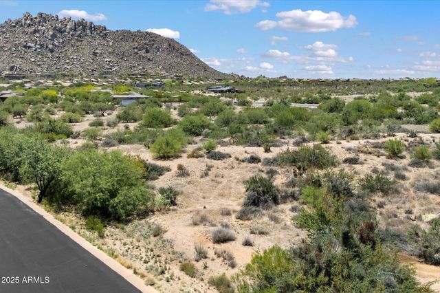 11904 E HACKAMORE Drive 4, Scottsdale, AZ 85255