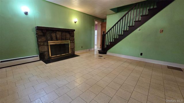 59 Becker Street, Lake Peekskill, NY 10537