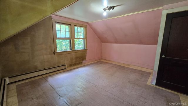59 Becker Street, Lake Peekskill, NY 10537