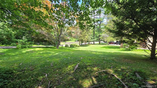 59 Becker Street, Lake Peekskill, NY 10537