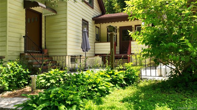 59 Becker Street, Lake Peekskill, NY 10537