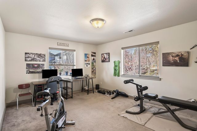 61285 Bronze Meadow Lane, Bend, OR 97702