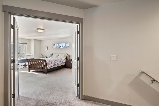 61285 Bronze Meadow Lane, Bend, OR 97702