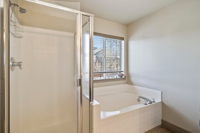 61285 Bronze Meadow Lane, Bend, OR 97702