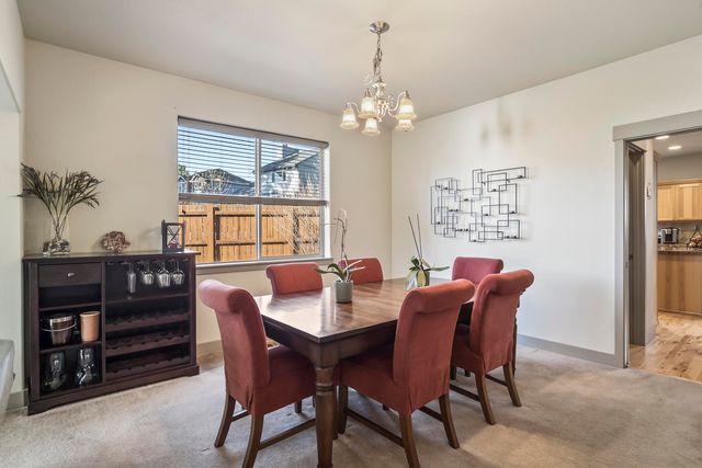 61285 Bronze Meadow Lane, Bend, OR 97702