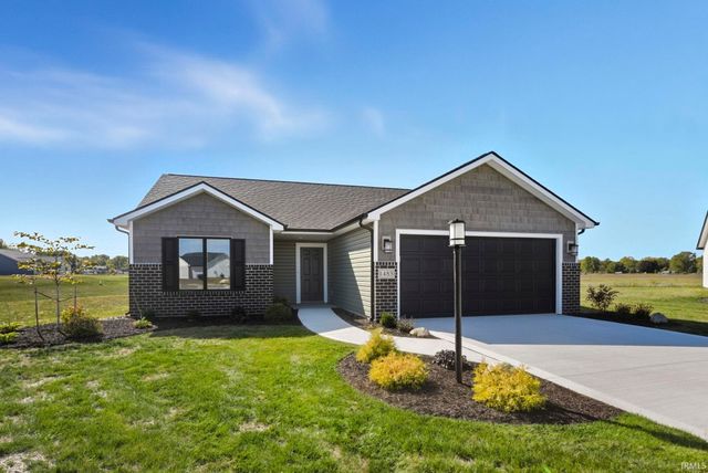 1483 Marsh Deer Run, Huntertown, IN 46748