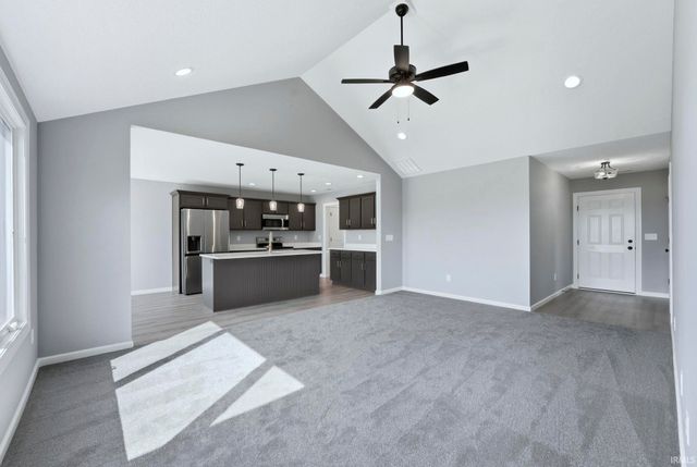 1483 Marsh Deer Run, Huntertown, IN 46748