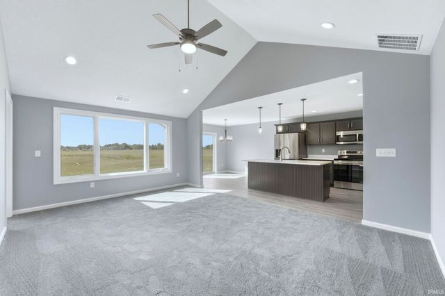 1483 Marsh Deer Run, Huntertown, IN 46748
