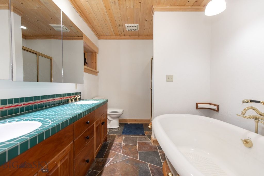 1380 Glacier View Dr, Deer Lodge, MT 59722 photo 49