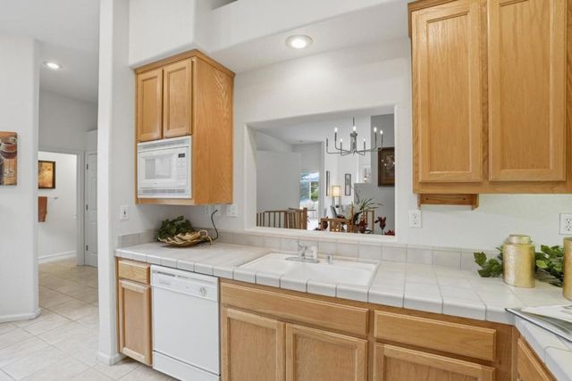 69 Windcrest Lane, South San Francisco, CA 94080