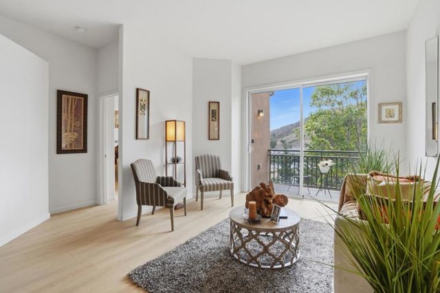 69 Windcrest Lane, South San Francisco, CA 94080